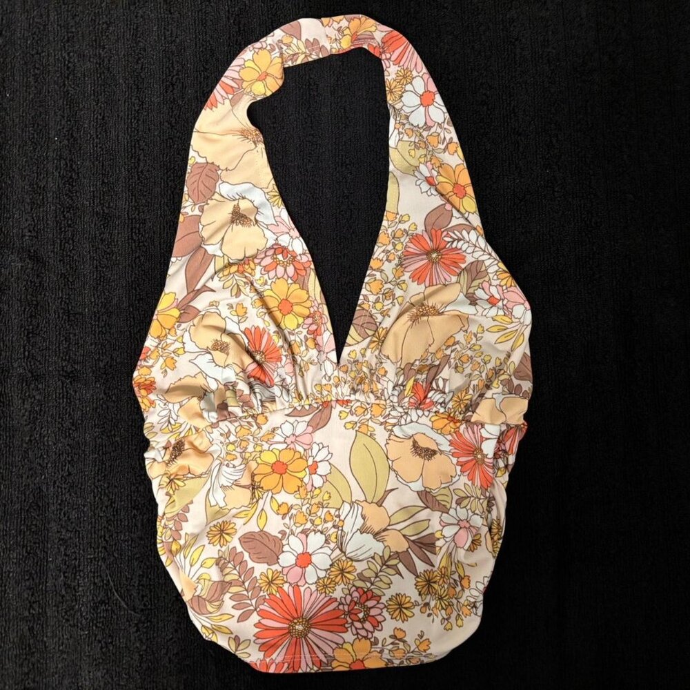 hippie vibes halter top